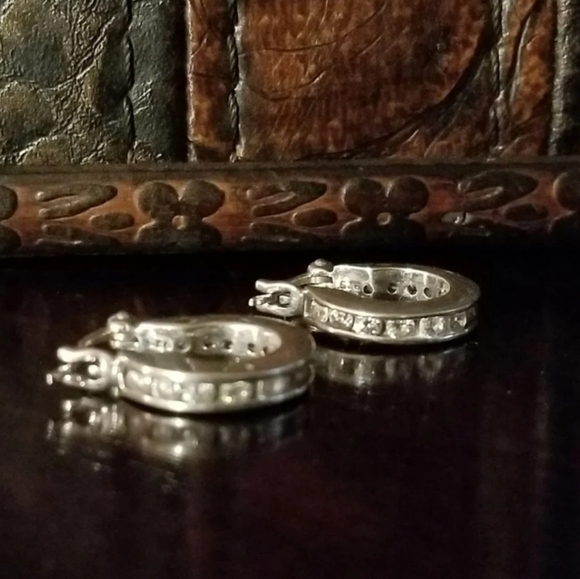 Silpada Sterling Silver & Cubic Zirconia Earrings - Picture 7 of 8